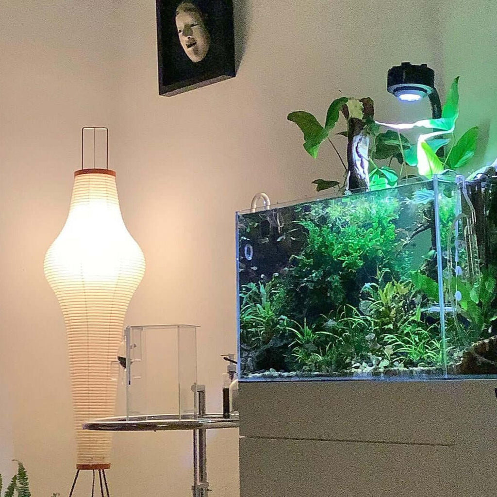 Kibo Reispapier Stehlampe Japanisch inspiriertes sanftes Leuchten für ruhige Wohnatmosphäre und weiches Licht