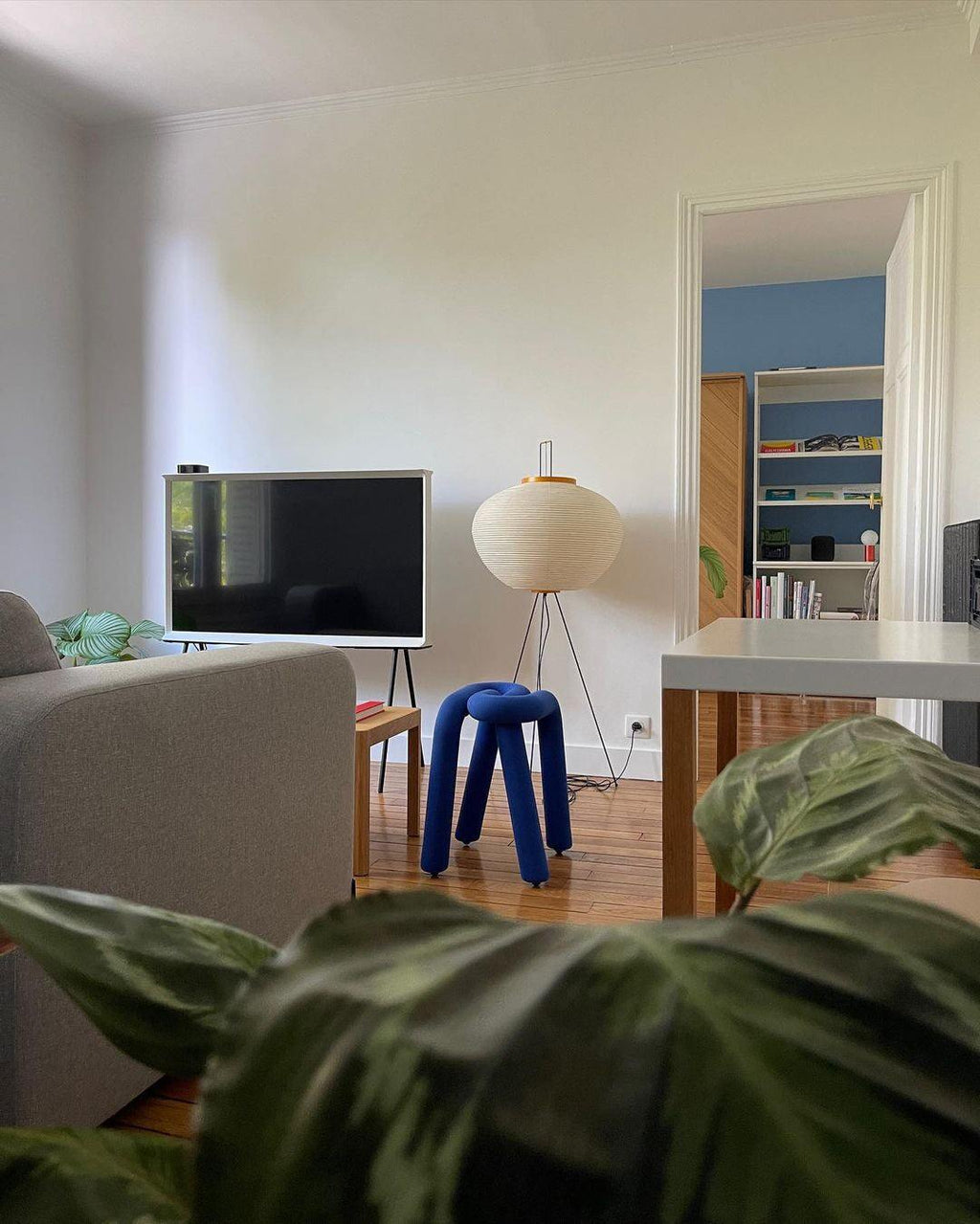 Kibo Reispapier Stehlampe Japanisch inspiriertes sanftes Leuchten für ruhige Wohnatmosphäre und weiches Licht